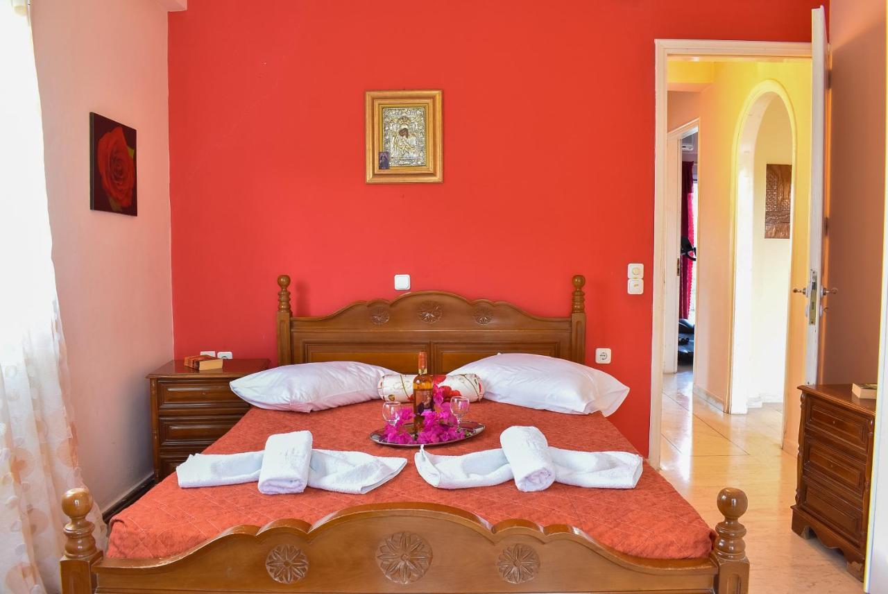 Vicky'S Village Private House Fiolitis Luaran gambar